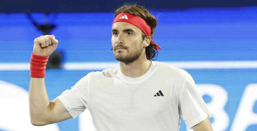 法网险胜ATP总决赛，西西帕斯高光表现