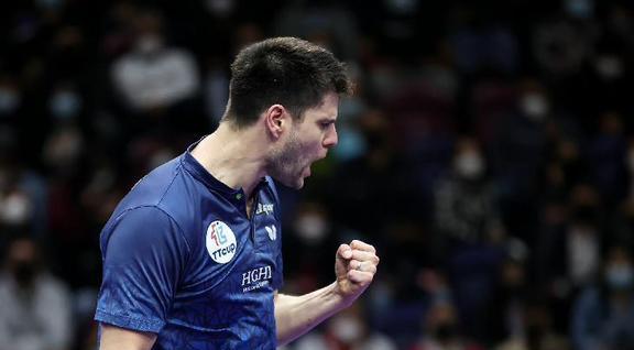 日本队逆转波兰队，奥恰洛夫点燃赛场