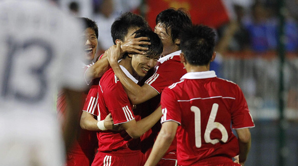 法国队力克中国队,安赛龙扛起全队 法国队力克中国队,安赛龙扛起全队