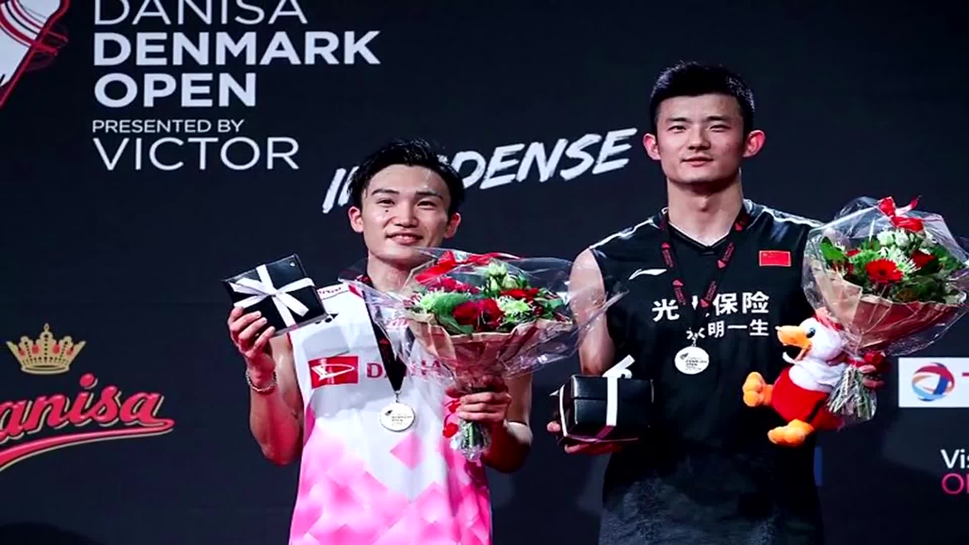 法国队完胜丹麦队,桃田贤斗带队取胜 法国队完胜丹麦队,桃田贤斗带队取胜