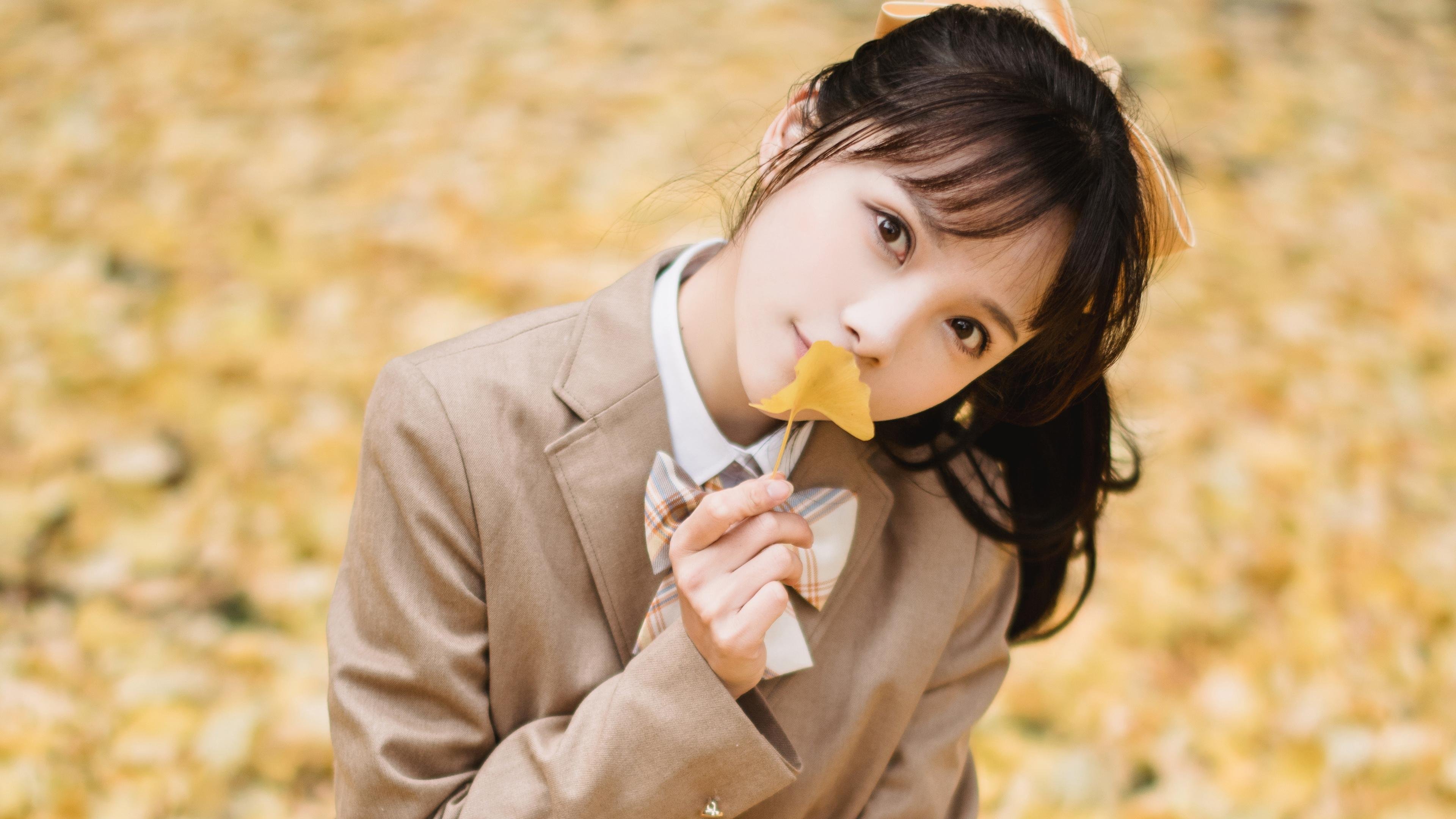 篮球智慧照亮足球之夜，西亚卡姆如何带动全队节奏的德比启示