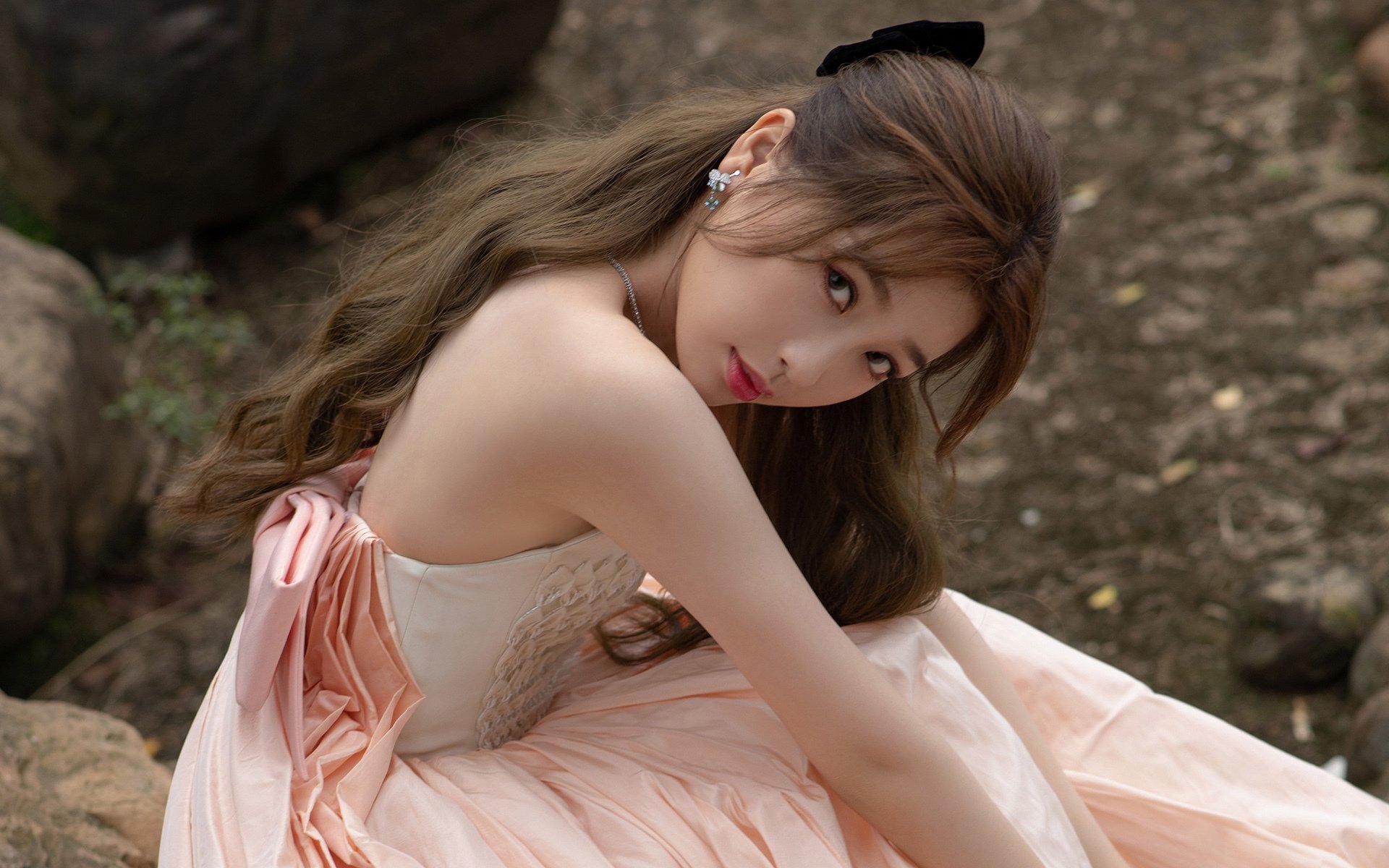 绿茵余音与木地狂飙,意甲博弈的千年棋局与76人速胜的现代公式