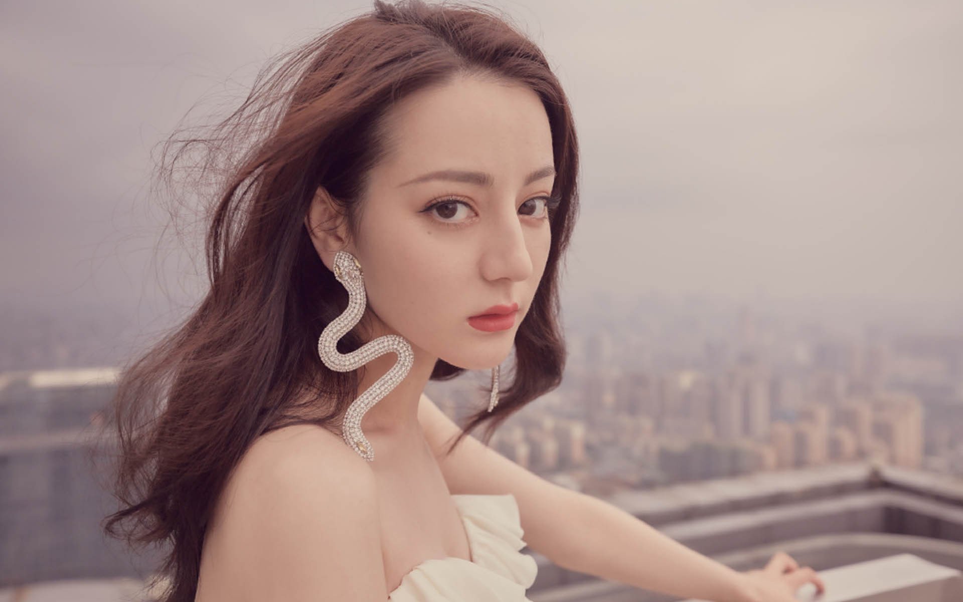 时间的回响,2026,当佩德里的魔笛吹醒瑞典的旧梦,捷克完成跨越时空的救赎